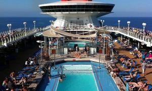 Piscina del Sovereign (Pullmantur)