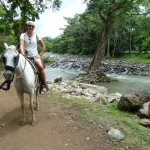 A caballo en Hacienda Carabali